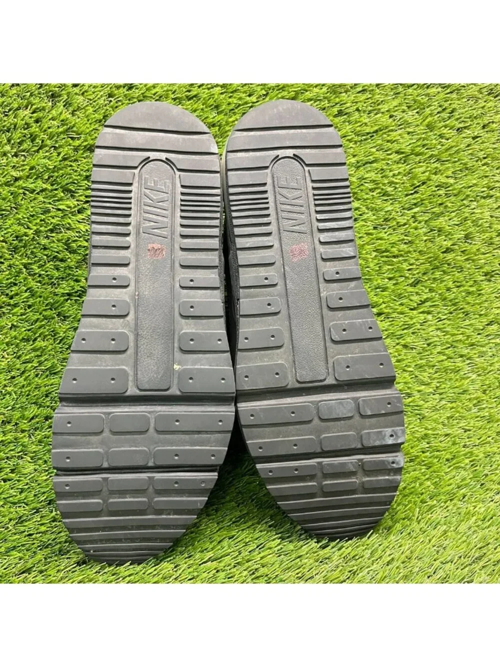 Nike please review